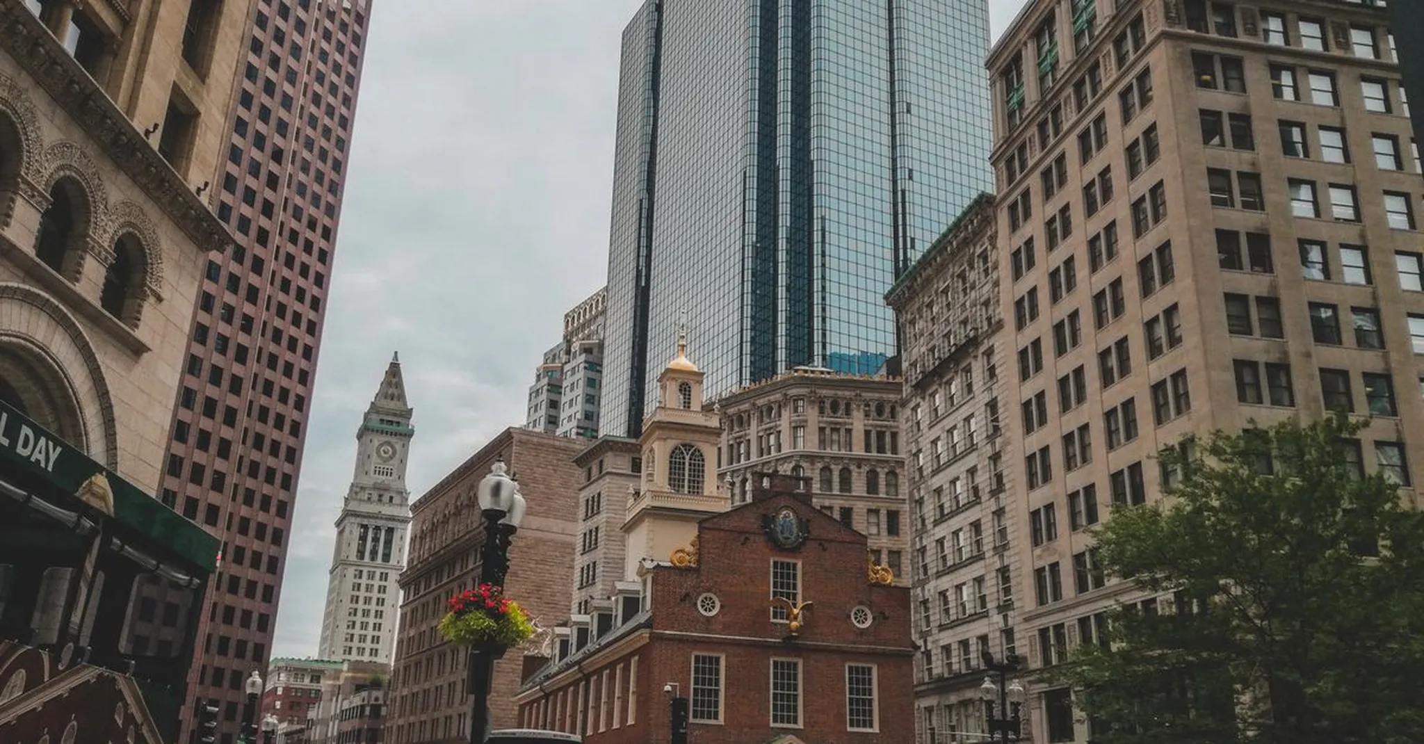 Boston's Freedom Trail and a Cape Cod Beach Week: Your 2026 Split-Stay Guide