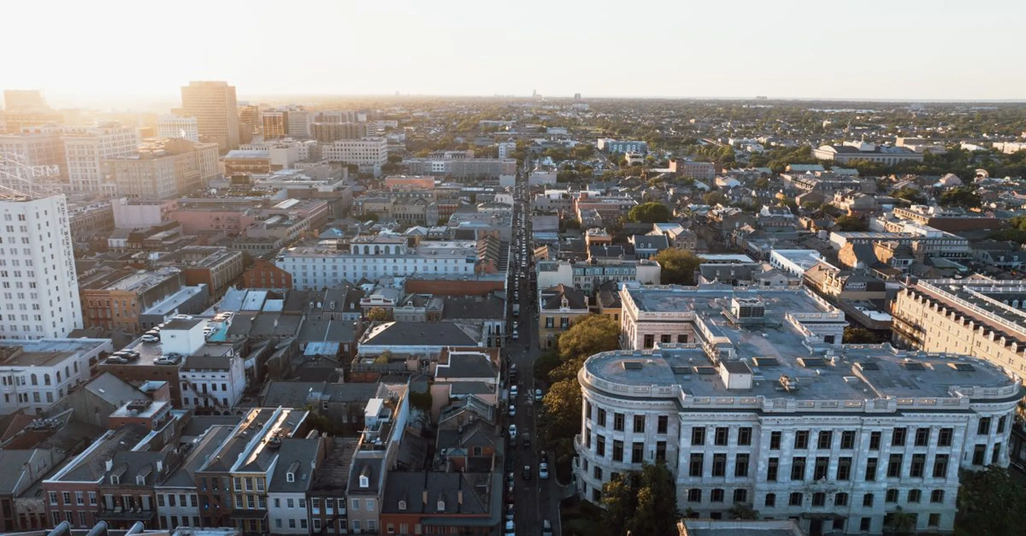 New Orleans Mini Mansions: Spacious Rentals for Big Group Getaways