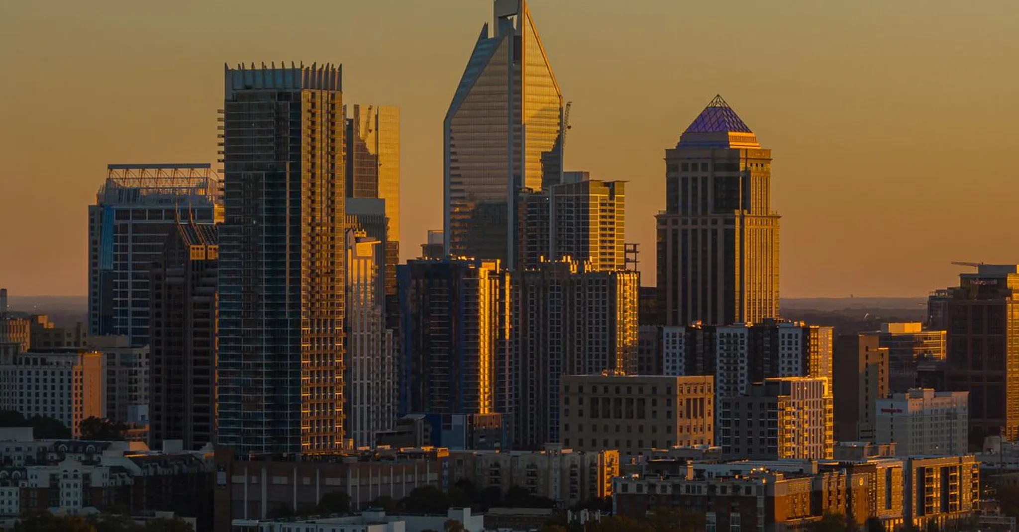 15 Cute and Unique Places to Stay in Charlotte, NC (2026 Picks)