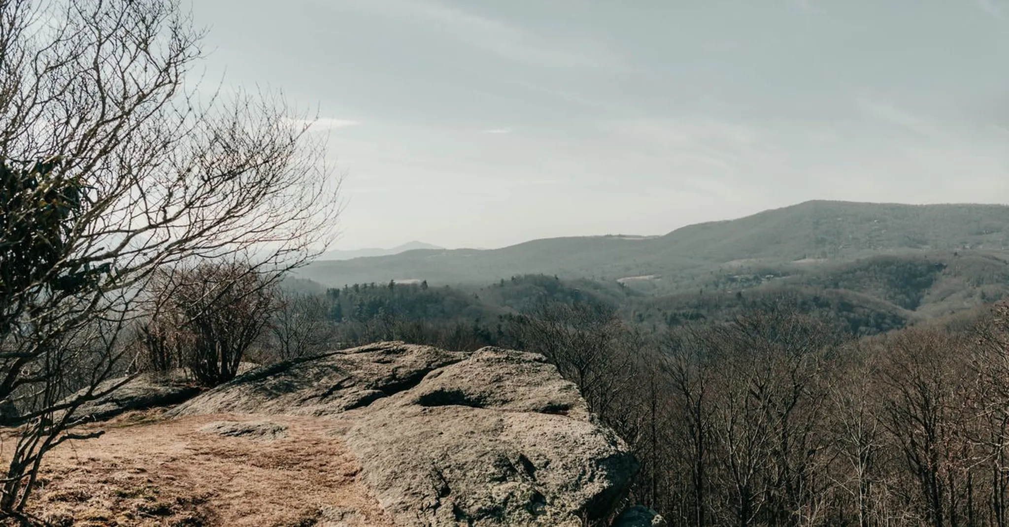Columbus Day Weekend 2026 Near Asheville: A Long-Weekend Mountain Escape in Swannanoa