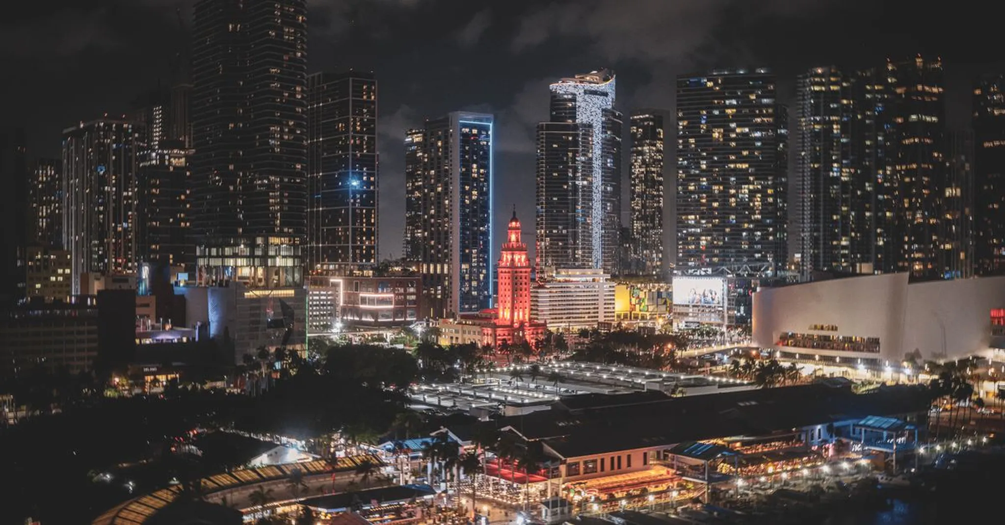 Miami Heat 2026-27 Season Opener: Where to Stay Near Kaseya Center