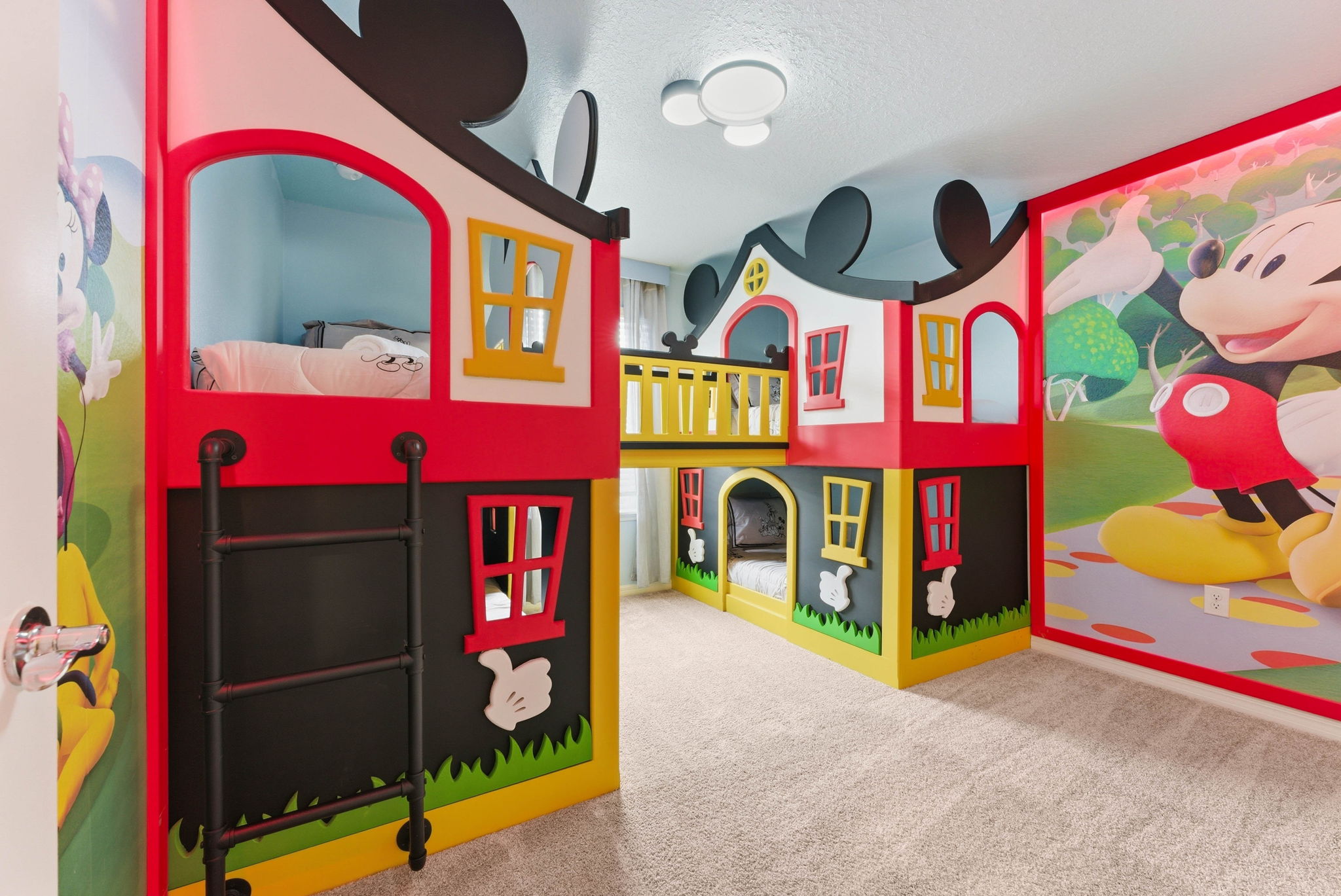 Disney-Themed Vacation Homes in Kissimmee 2026: Where Kids Stay Magical