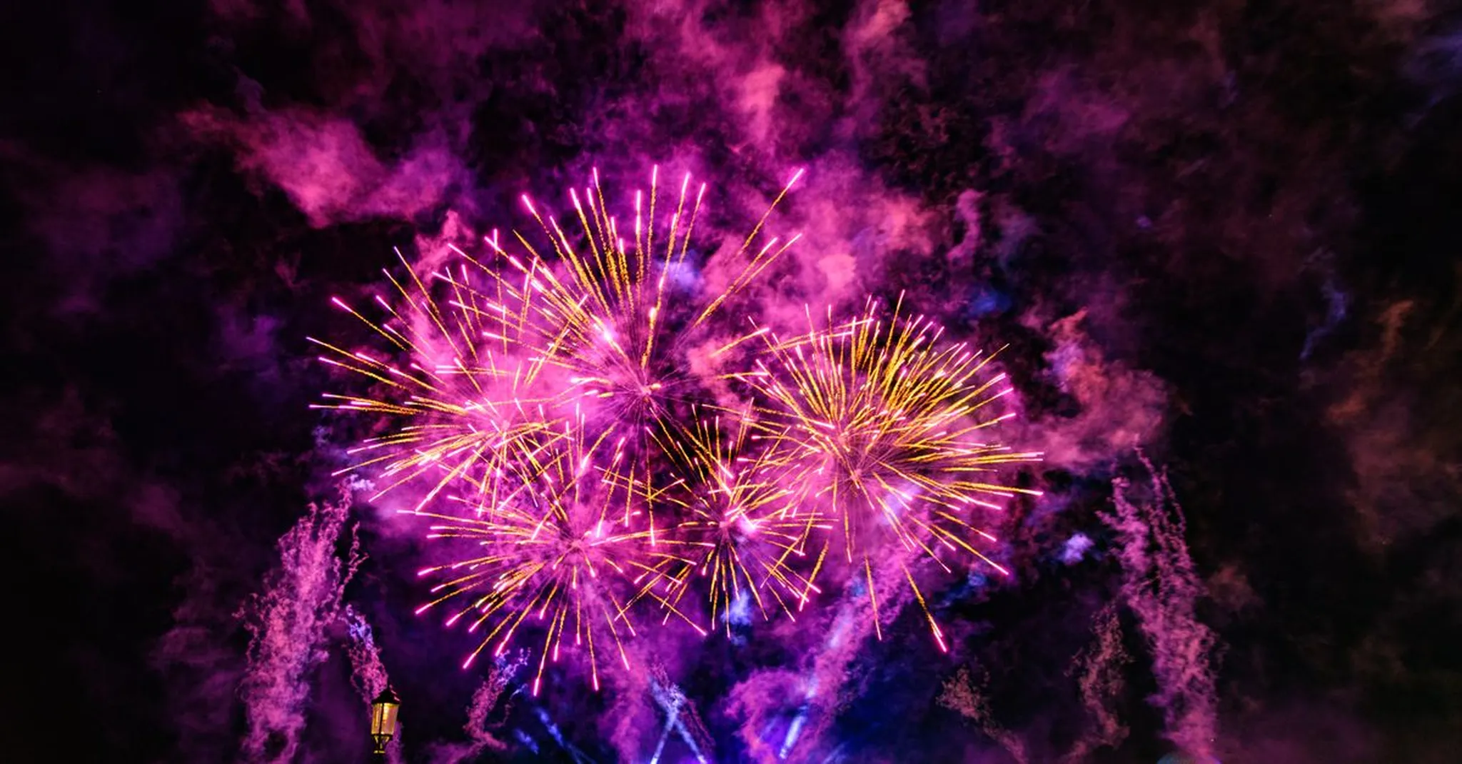 Epcot Festival of the Holidays 2026: Dates, Holiday Kitchens and Kissimmee Rentals