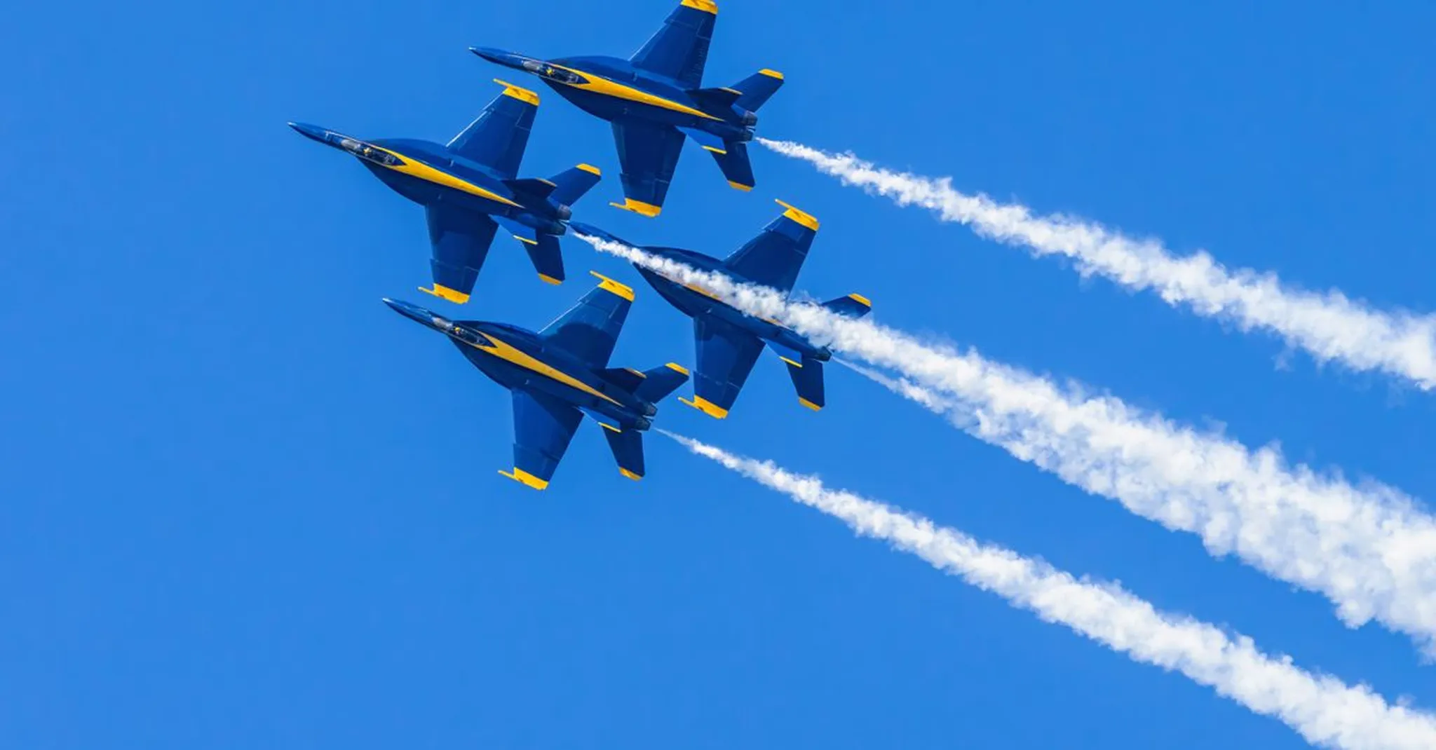 MCAS Miramar Air Show 2026: Viewing Tips and Where to Stay in San Diego