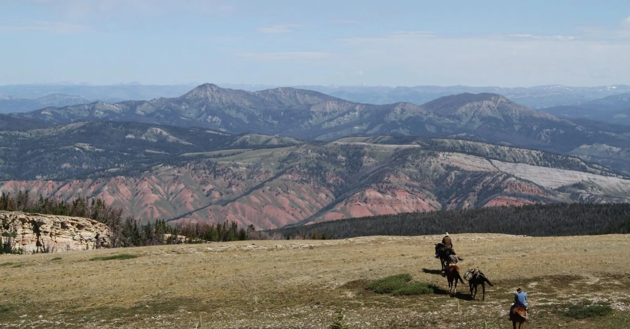 Horseback Riding Near Sheridan, Wyoming: Trail Rides, Ranches & Where to Stay