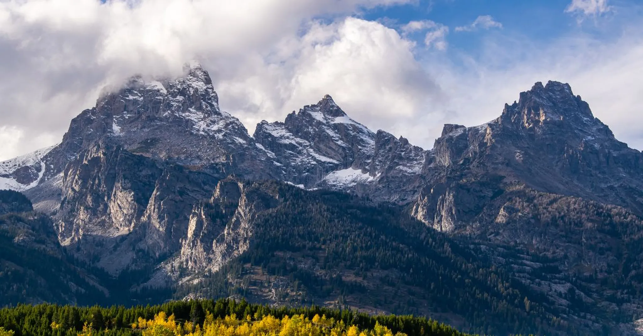 Columbus Day Weekend in Sheridan, Wyoming 2026: Long-Weekend Adventures & Where to Stay