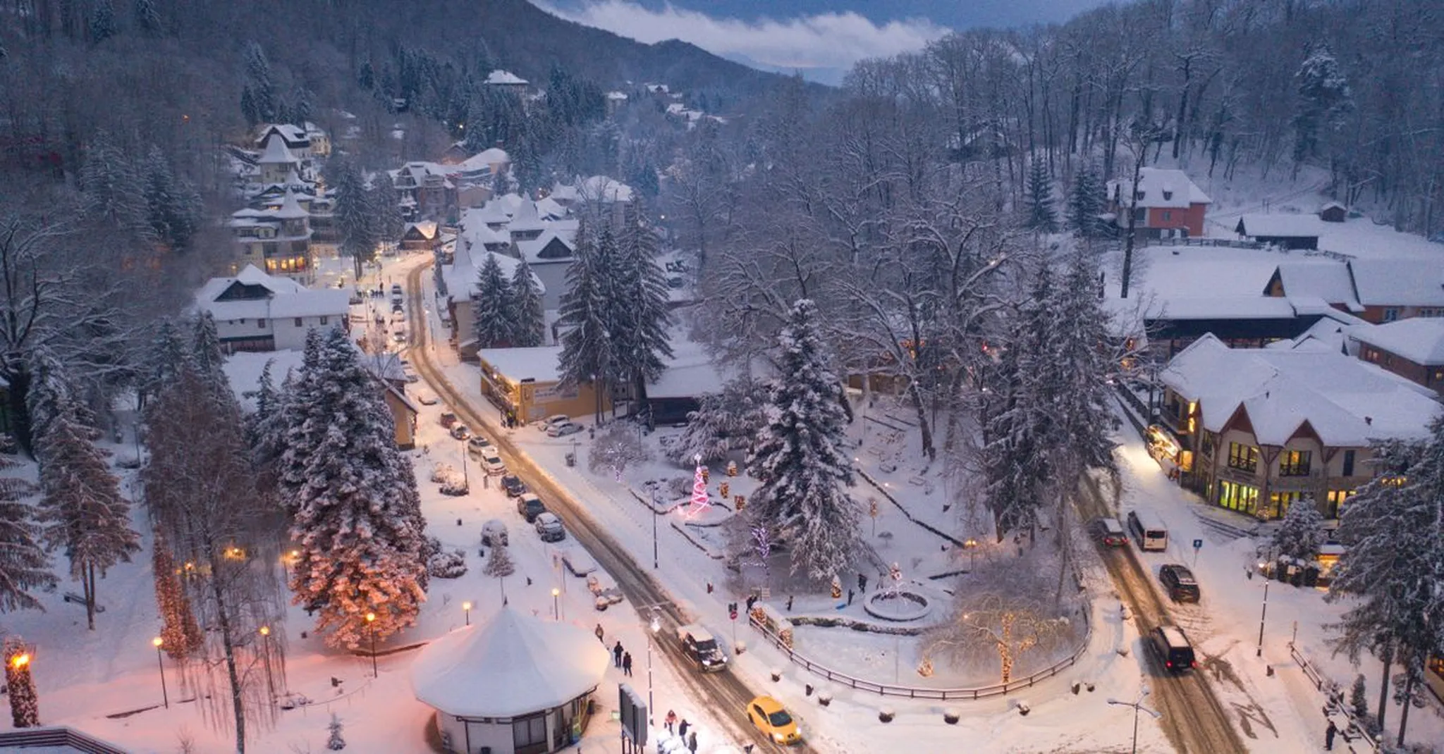 Lighting of Breckenridge 2026: Race of the Santas and Tree Lighting Weekend Guide