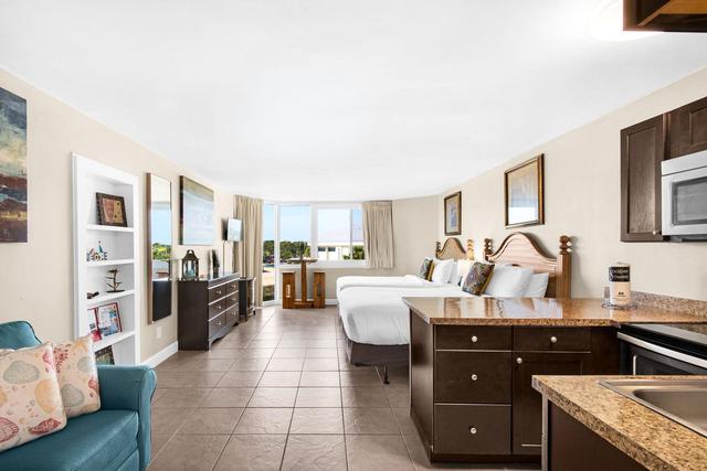 Top of the Gulf 316 Beachfront Studio Condo