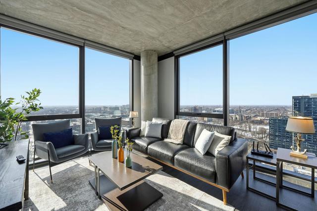 2BR/2BA Luxury Glass Apartment | Amazing Views