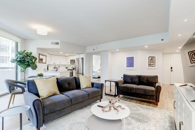 Elegant 2BR Apartment Minutes From DC