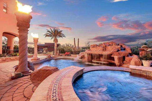 Luxury Mesa Oasis with 5BR,Pool, Grill & Sunset Views
