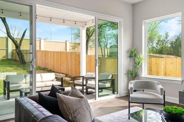 Modern Tarrytown Home, 5 Minutes to Downtown & UT!