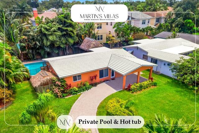 Hidden Gem Villa | Heated Pool, Hot Tub & Tikihut