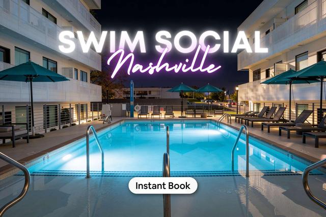 New! Walk to Gulch - Private Penthouse, Pool & Deck Views