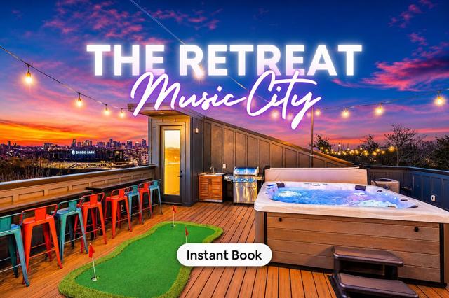 Rooftop Hot Tub Retreat near Downtown Nashville