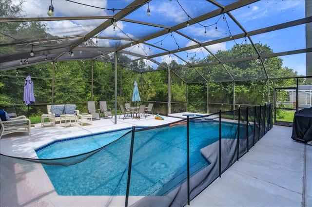 4BR Oasis w/Pool & Backyard Near Disney