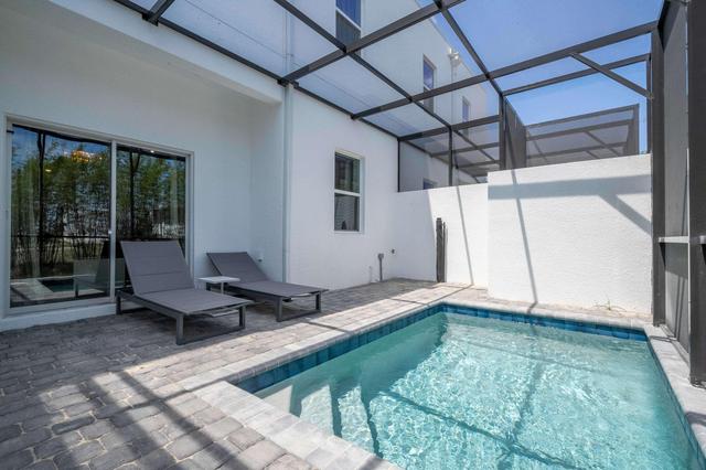 Luxury 5BR Villa • Private Pool Near Disney