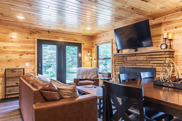 Lake Superior Cabin,2BR,Sleeps 6, Whitefish Point