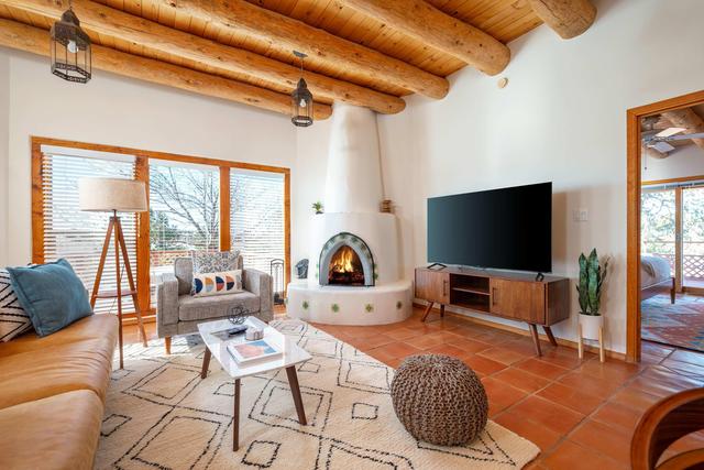 Casa Escondido (Hidden House) - Quiet | Decks | 3BR | El Dorado