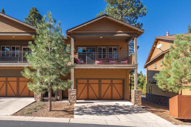 Deluxe Truckee townhome 3BDR/2.5BA Dog Friendly