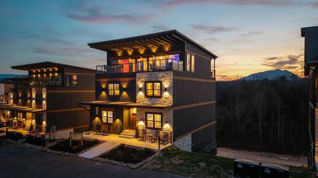 26 Guest | Resort Waterpark | 6 Bedroom | Htd Pool