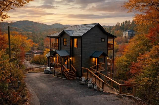 Big Bear Shack - Chalet Village Gatlinburg
