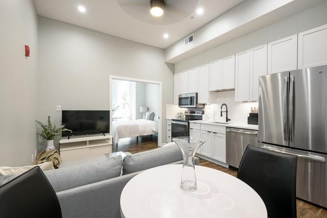 Sojourn on 17th | Pets Welcome #101