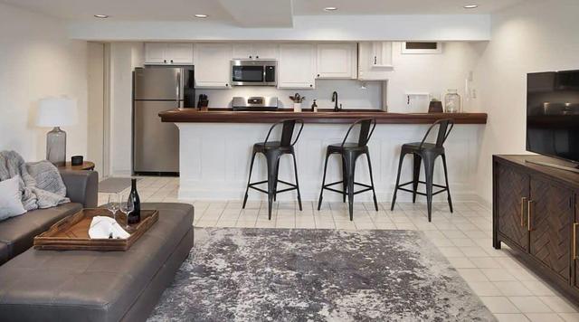 Sojourn on Seward | 1 BR | Steps to Capitol