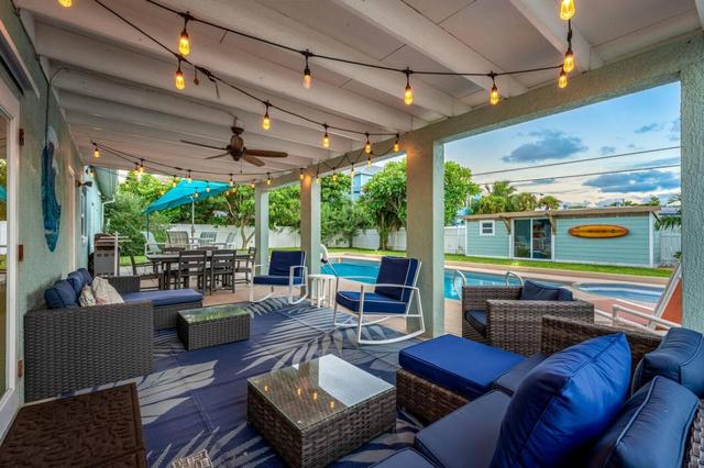 TIKI BLUE TWO: Walk to Beach. Hot Tub+Heated Pool