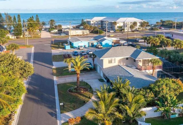 TIKI BLUE SOUTH: Walk to Beach + Heated Pool