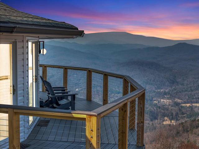 Magnificent Panoramic Mountain Views Asheville Hot Tub Golf