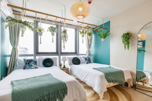 Urban Oasis: Serenity in the City w/Pool, Gym+More