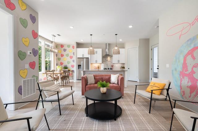 22 Bed West Nashville Rooftop and Pool Table