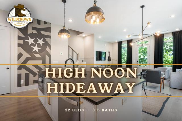 20 Bed West End Luxury Private Rooftop