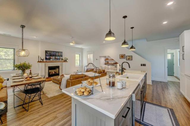 The Pearl of Sheridan | Luxe 3-Bedroom Downtown Retreat with En-Suite Bathrooms, Gas Fire Pit, BBQ Grill & Walkable to Main Street | Concierge, Private Chef & Adventure Services Available