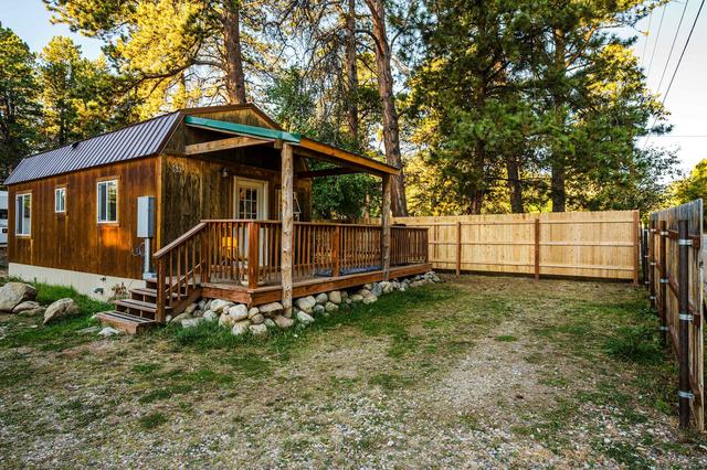 Charming Tiny House Suite Retreat,loft & wildlife!