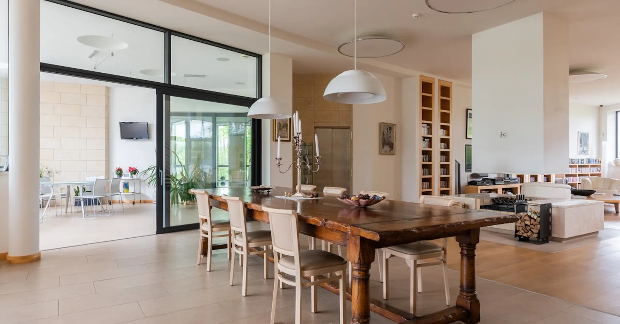 B&B Abilene: Why Entire Home Rentals Outshine Traditional Bed and Breakfasts