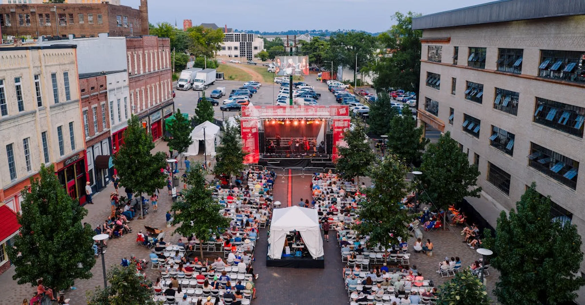 Plumb Hollow Silver Dollar City Bluegrass & BBQ Festival 2026: Where to Stay