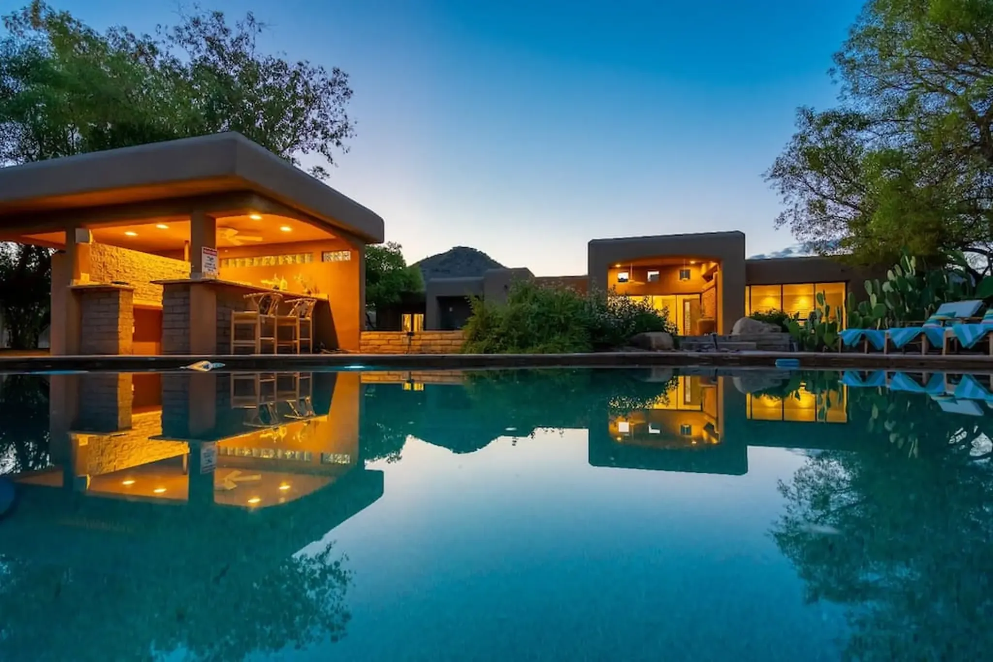 Experience Luxury: The Ultimate Guide to Vacationing in Phoenix