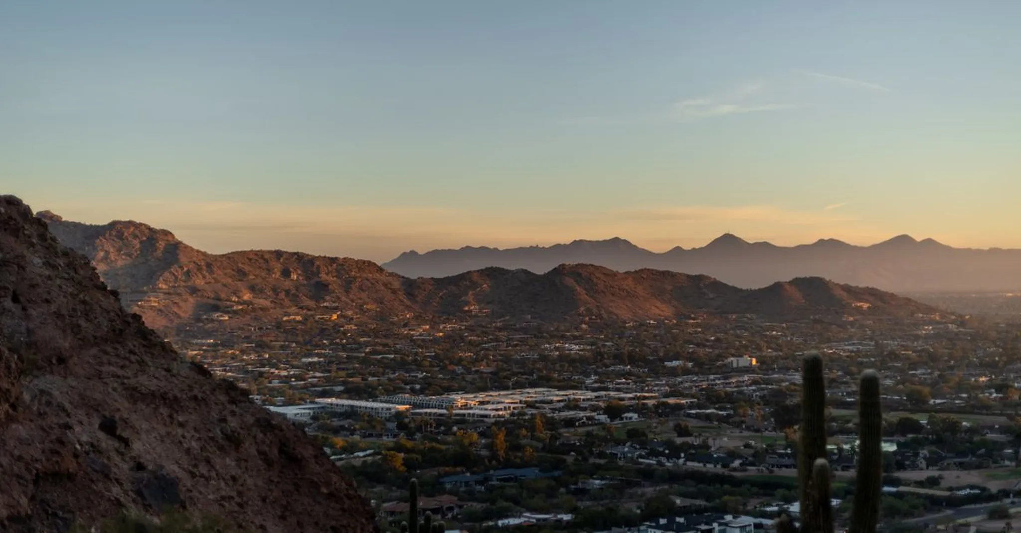 Labor Day Weekend in Phoenix 2026: Family Outings & Where to Stay