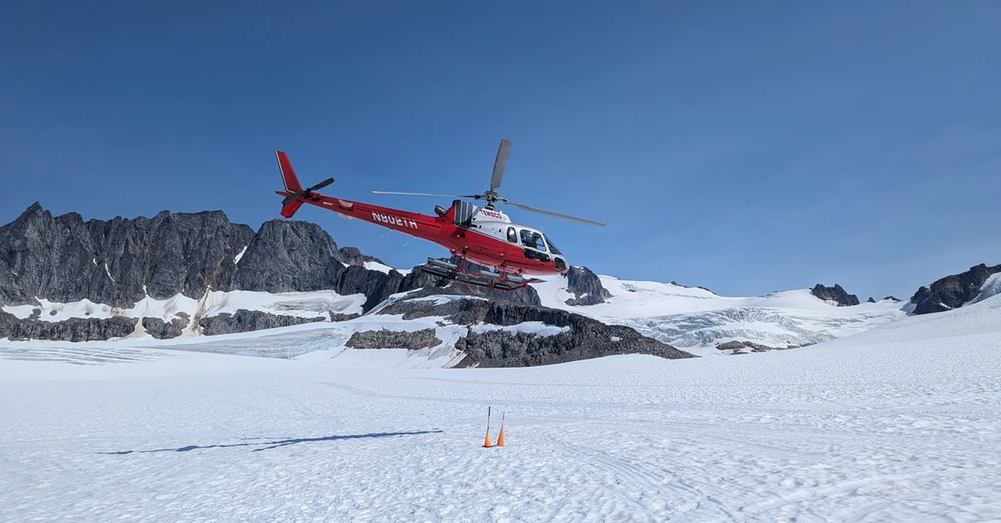 Juneau Glacier Helicopter Tours 2026: What to Expect and Where to Stay