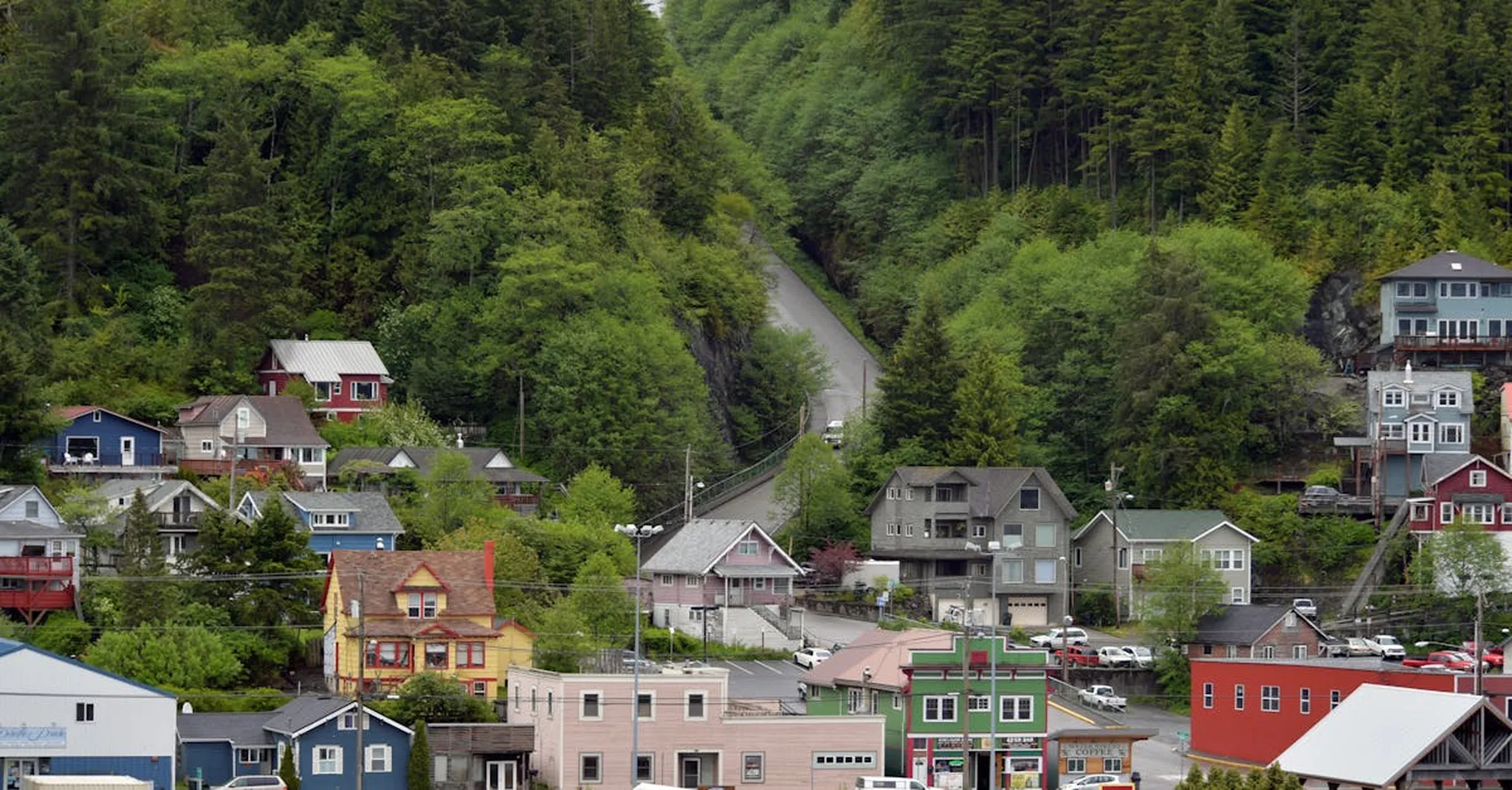 Juneau Gold Rush Days 2026: Where to Stay for Alaska's Historic Festival