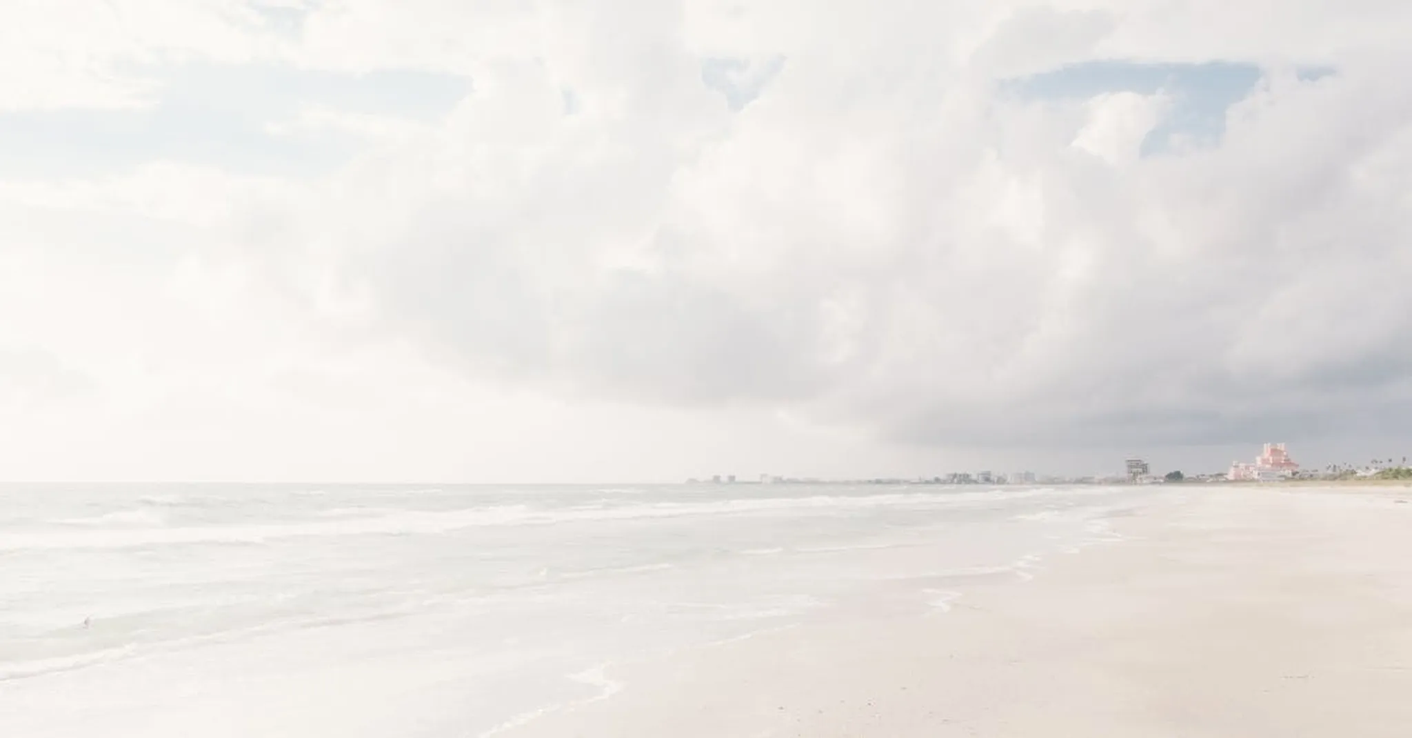 New Smyrna Beach Condos with Full Kitchens: Save on Your 2026 Beach Vacation
