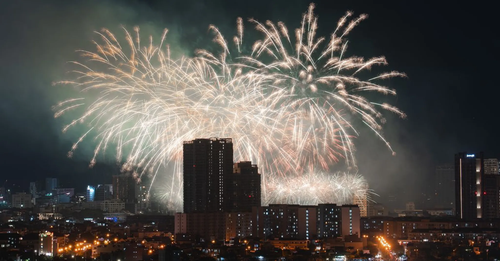Nashville Independence Day 2026: Best Rooftop Views for Fireworks