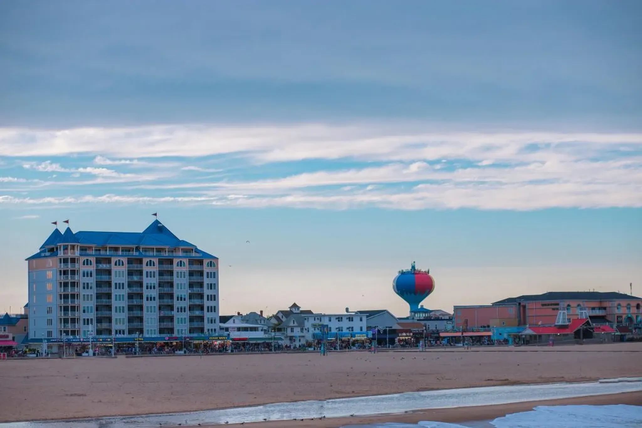 https://storage.googleapis.com/hostai-booking-prod-photos/clients/oceancityvacationhomes/blogs/covers/4373e94b-d6f0-4f74-8378-6dc40dd62687.webp