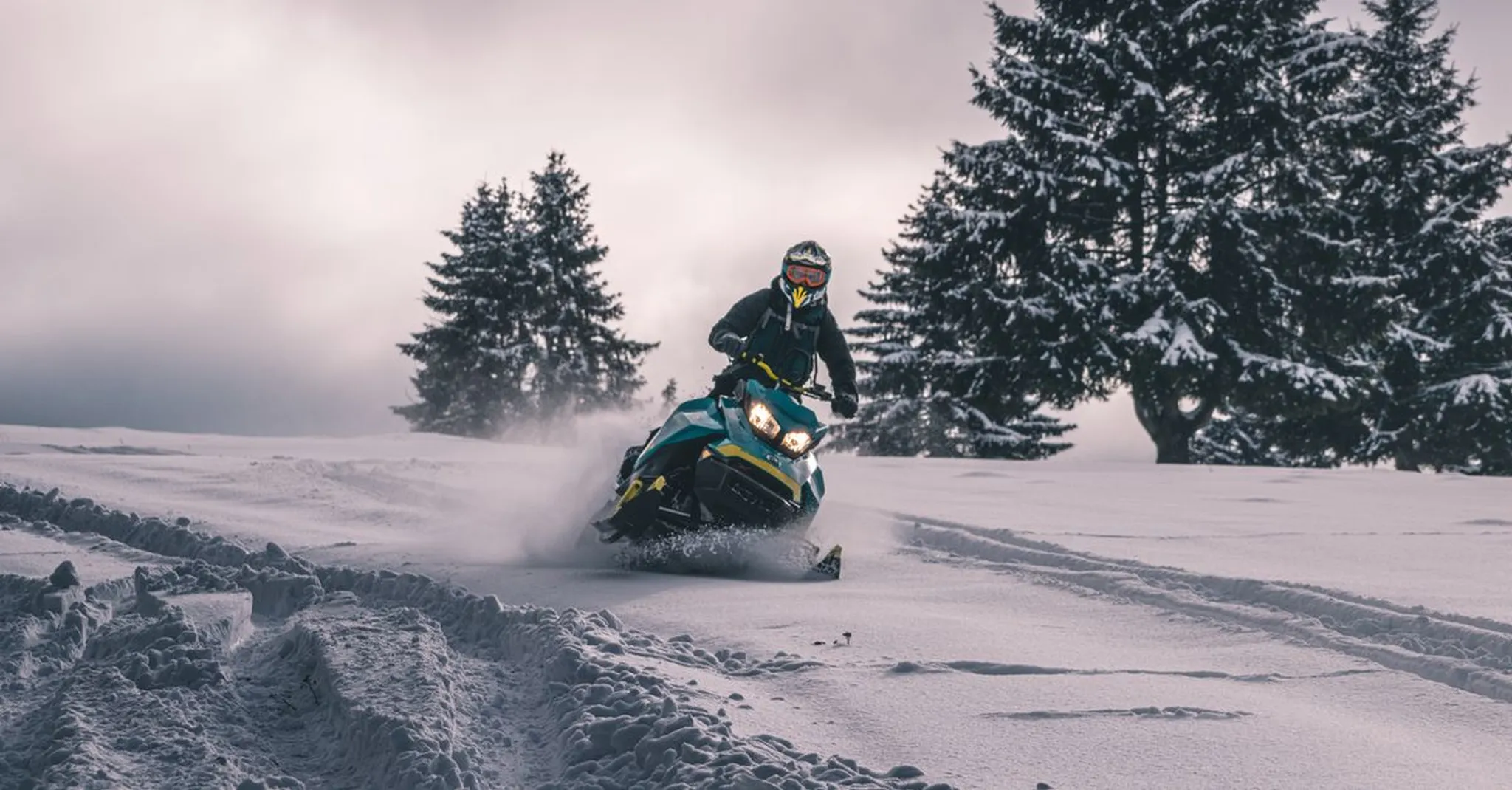 Snowmobiling the Upper Peninsula 2026-2027: Paradise & Tahquamenon Trail Access