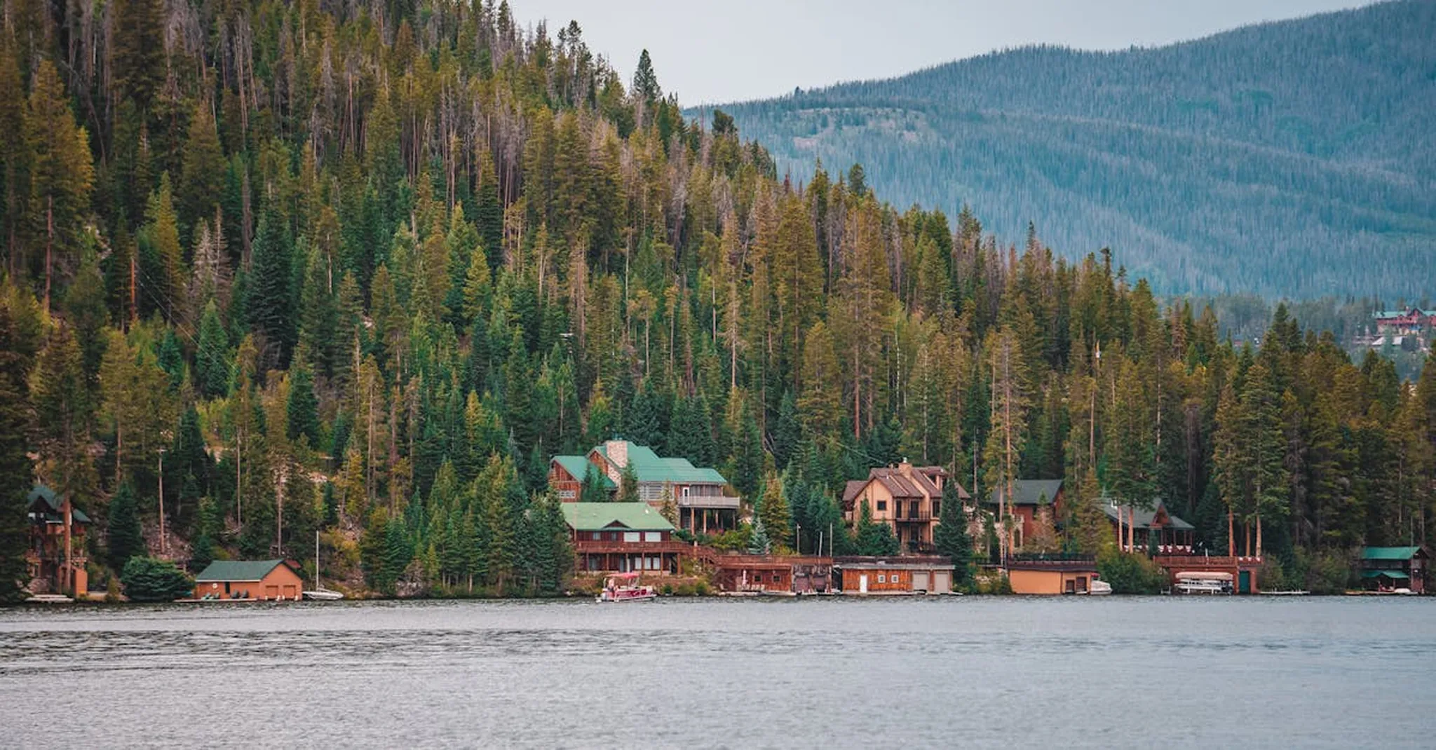 Texas Hill Country Wineries Near Lake LBJ: A Spring 2026 Tasting Trail