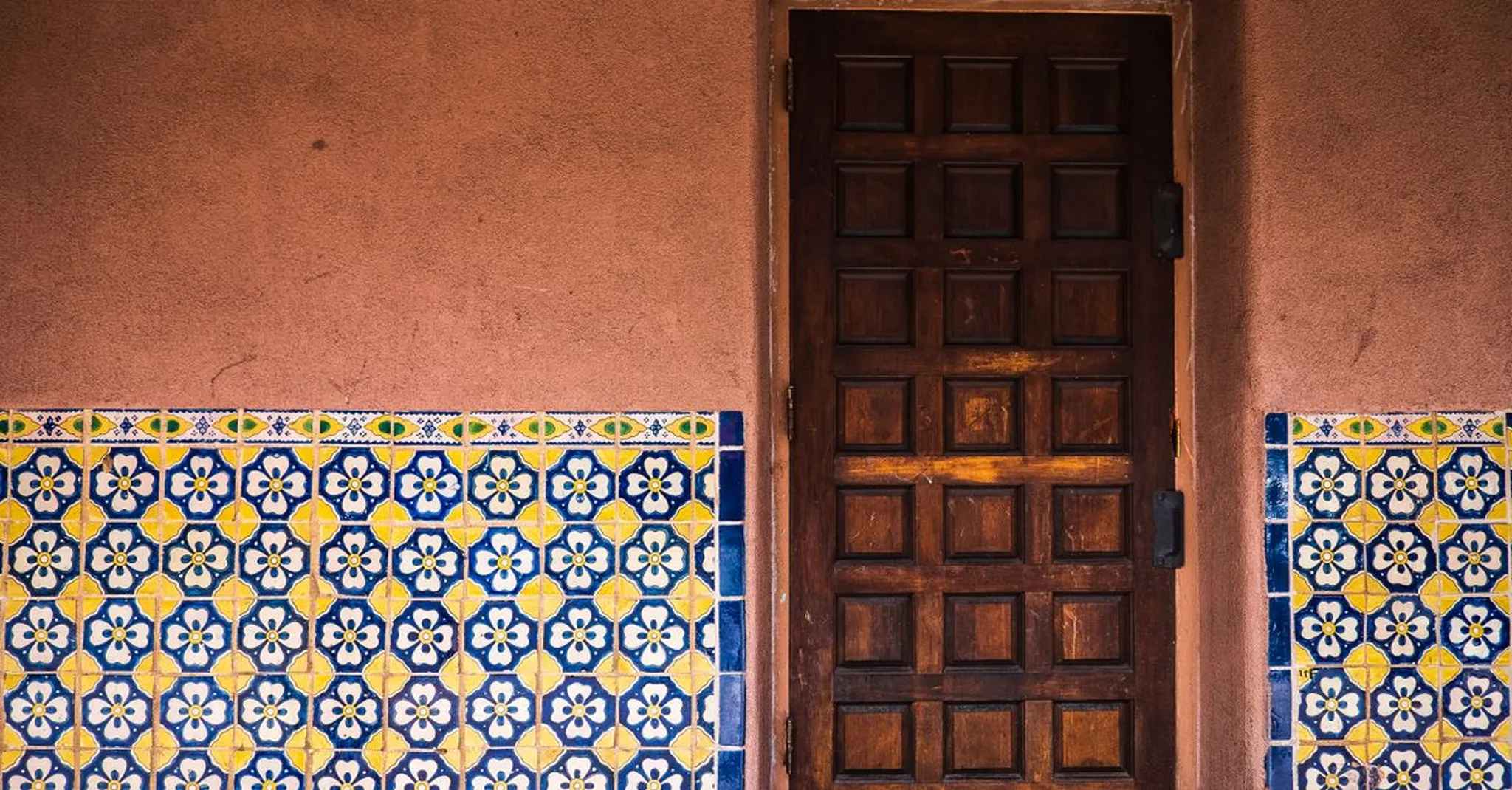 Santa Fe Spanish Market Weekend 2026: Traditional Arts and Where to Stay