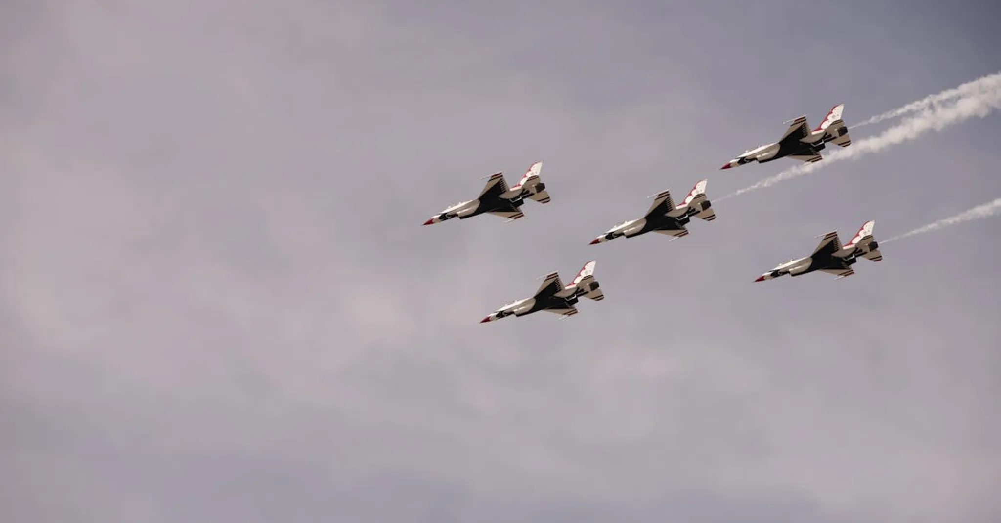 Truckee Tahoe Airshow 2026: Where to Stay and What to See