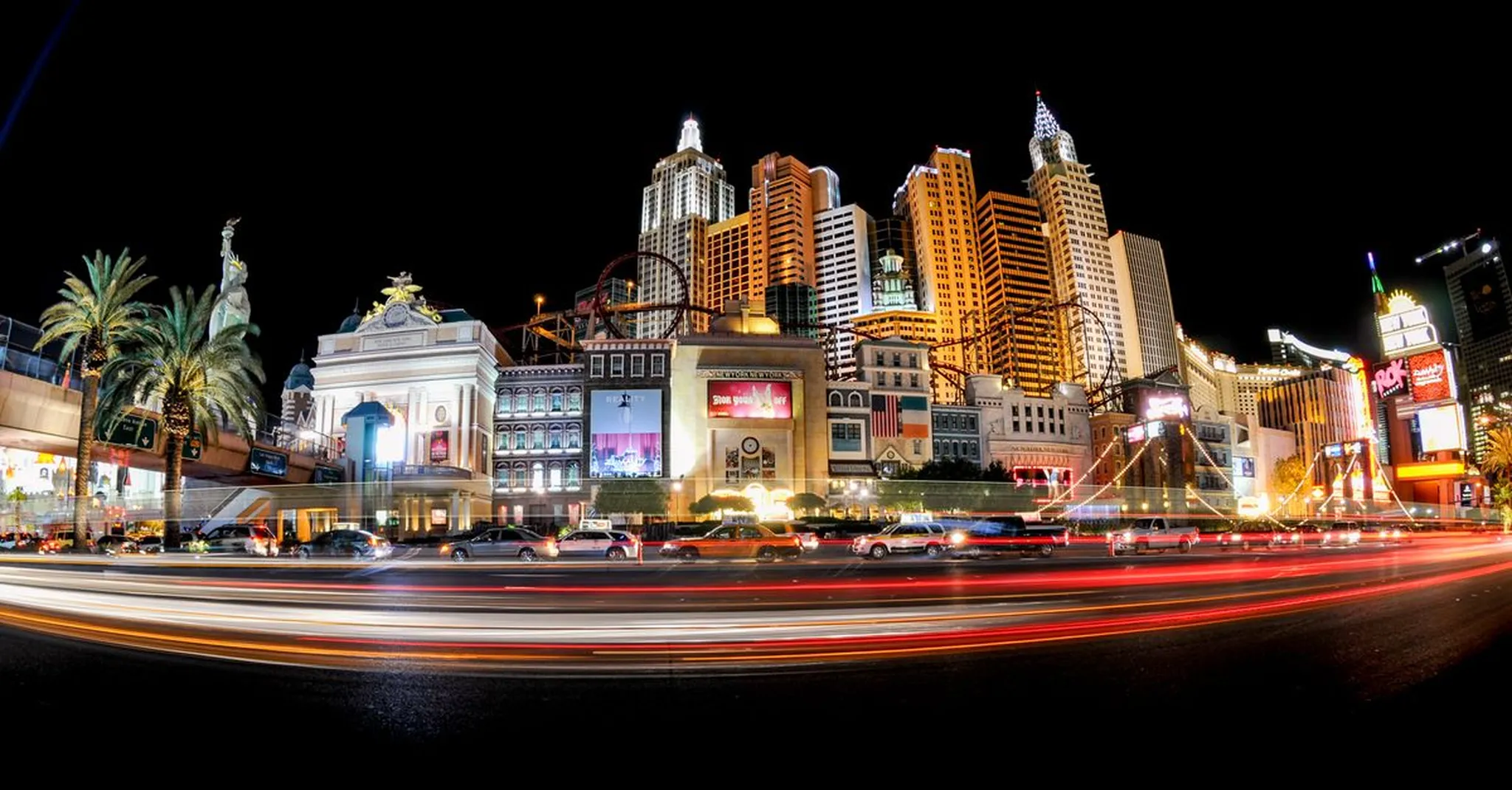 Las Vegas Grand Prix 2026: Where to Stay Near the Strip Circuit